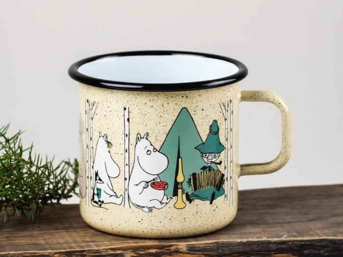 Muurla-Mumin-Emaille-Becher-Campers-8dl-lifestyle