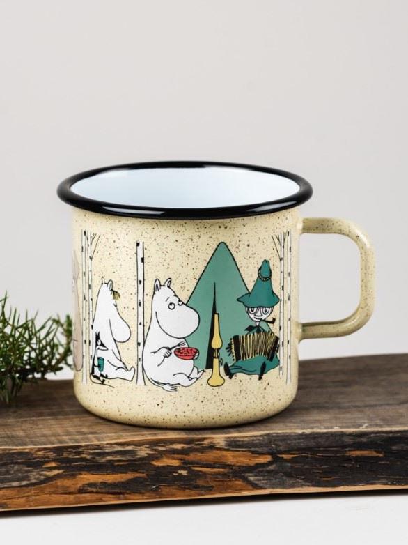 Muurla-Mumin-Emaille-Becher-Campers-8dl-lifestyle