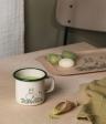 Muurla-Moomin-emaille-becher-sommerschwarm-3.7dl_6416114973750_lifestyle