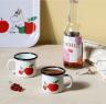 Muurla_Moomin_Emaillebecher_fröhliche-äpfeln_rot_1.5dl_1