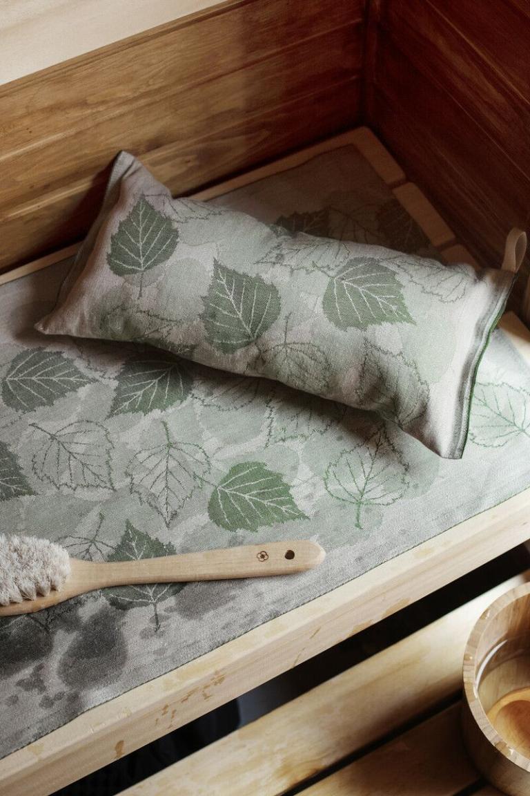 lapuankankurit_koivunen_sauna_liegeschutz_und_saunakissen-grün